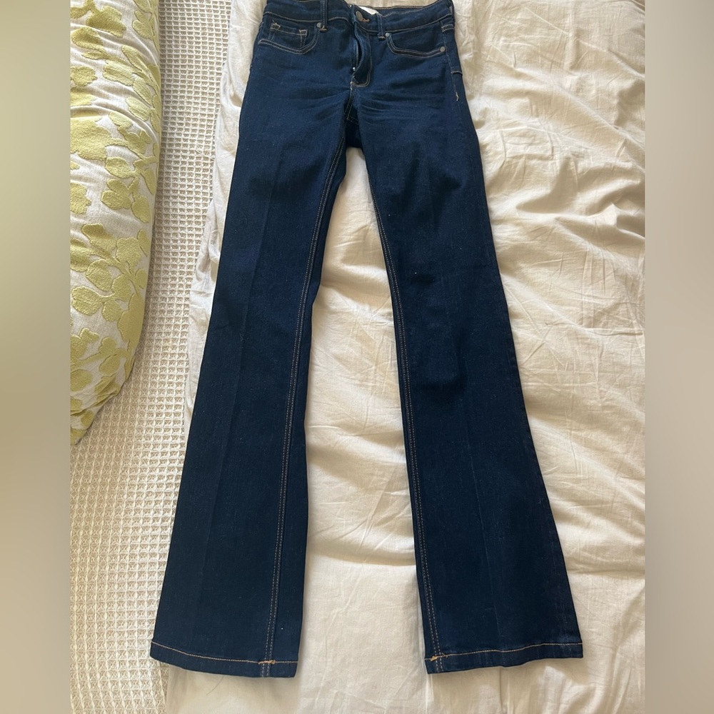 Zara boot cut jeans, size 4, never worn